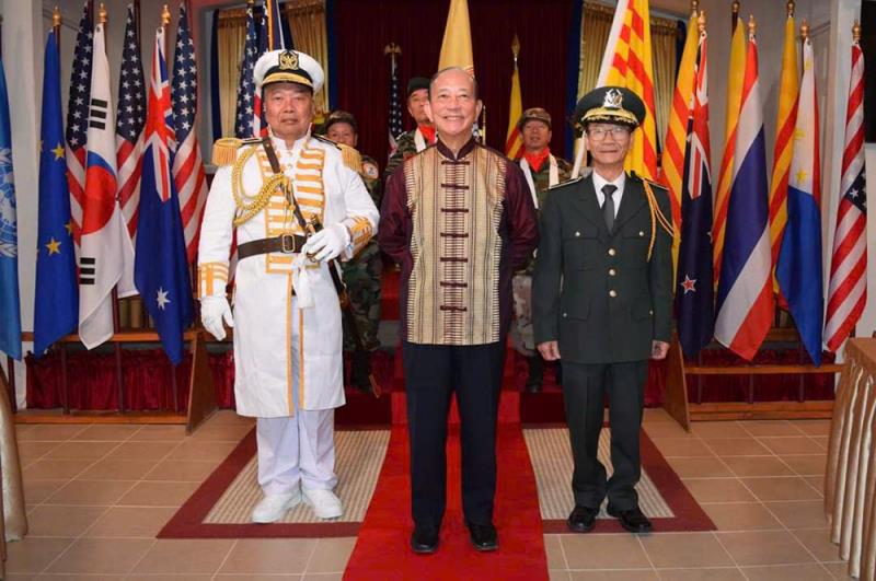 Hình ảnh phản cảm của Đào Minh Quân.