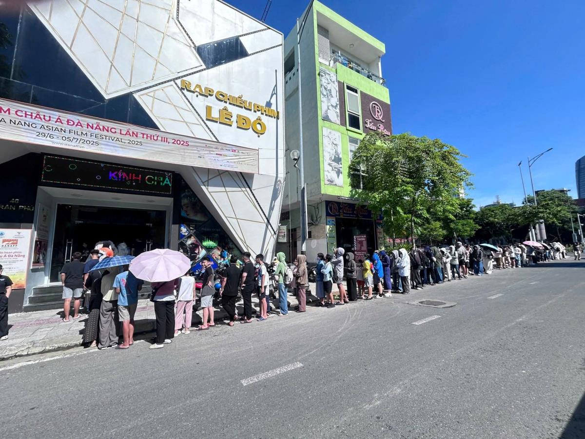 Phát hành hơn 20.000 vé miễn phí đến tay người dân