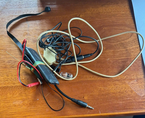 Một số thiết bị liên quan cơ quan Công an thu giữ.