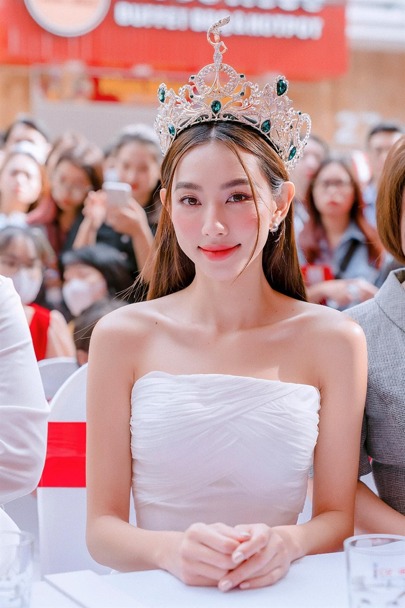 Hoa hậu Đoàn Thiên Ân