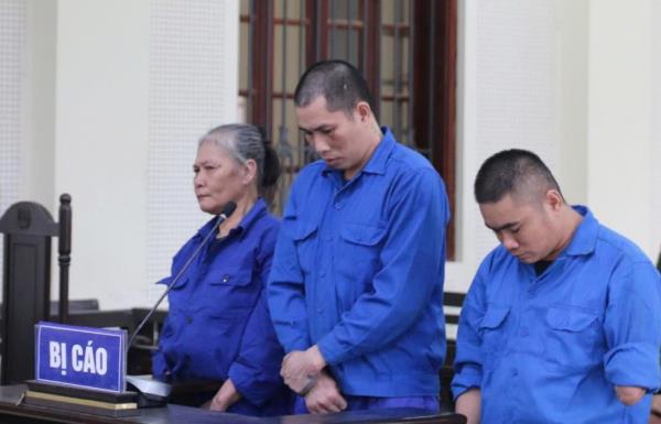 Đôi bạn nghiện cùng ngồi tù vì ma túy