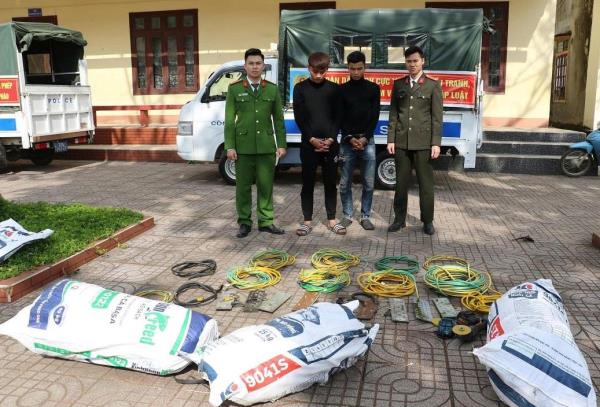 2 siêu trộm sa lưới