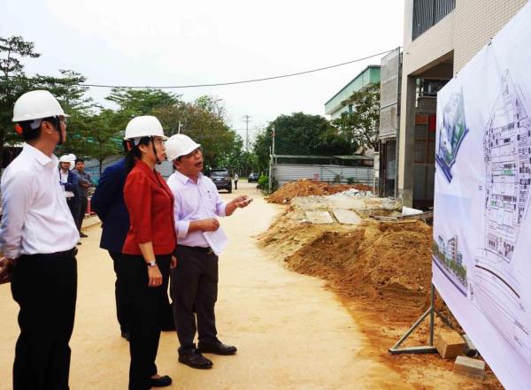 Lãnh đạo TP Đà Nẵng kiểm tra 2 dự án nâng cấp, cải tạo bệnh viện