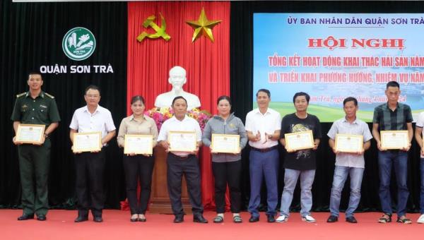 Sơn Trà tăng cường công tác quản lý tàu cá