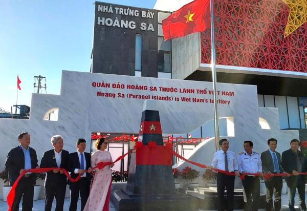 Khánh thành công trình biển tên Đặc khu Hoàng Sa