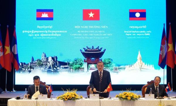 Gìn giữ, phát huy mối quan hệ láng giềng truyền thống tốt đẹp giữa Campuchia - Lào - Việt Nam