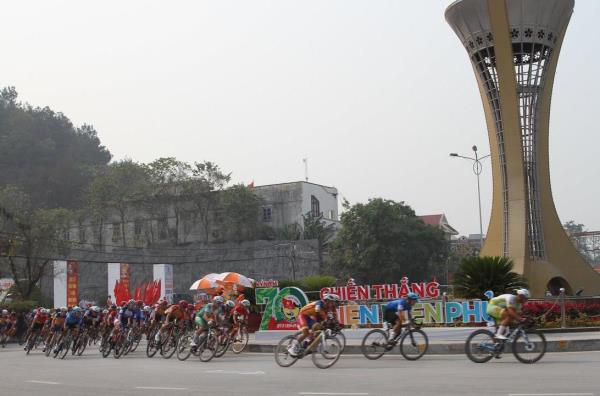 Khai mạc Cuộc đua xe đạp toàn quốc Cúp Truyền hình TPHCM lần thứ 36