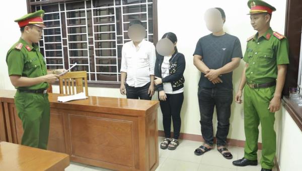 Khởi tố 3 đối tượng buôn bán, giết mổ lợn nhiễm bệnh