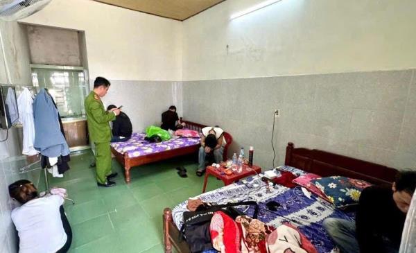 Đang lên tiên thì bị tóm