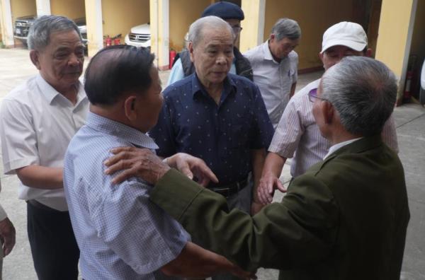 Gặp mặt những người lính an ninh Tiểu đoàn 10