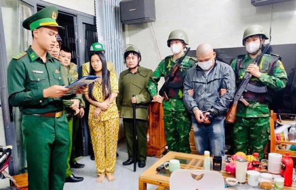 Kiểm tra ra con nghiện