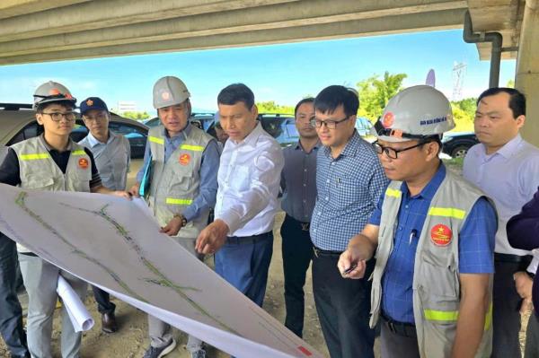 Quyết liệt vận động và kịp thời bàn giao mặt bằng cho dự án cao tốc Hòa Liên - Túy Loan