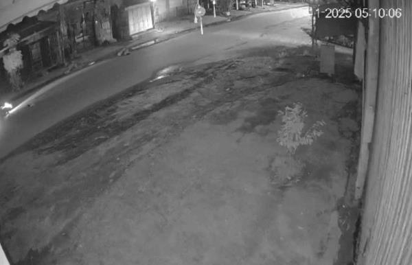 Tìm người biết việc