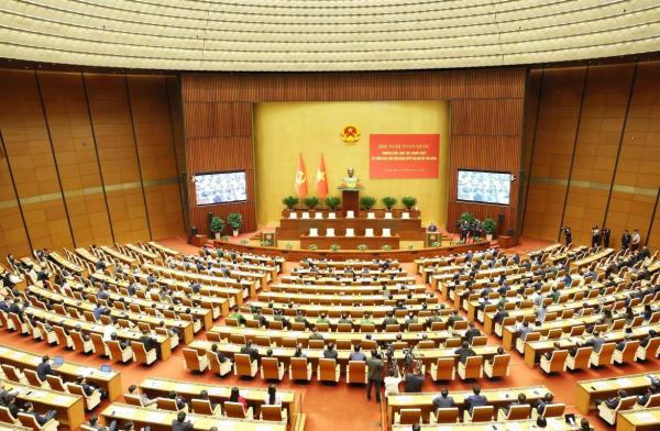 Thống nhất tư duy xuyên suốt là chuyển mạnh từ nói sang làm, từ nhận thức thành hành động