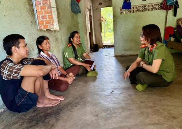 Tuyên truyền pháp luật cho công dân xuất cảnh trái phép sang Campucha