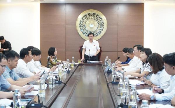 Cây xanh đô thị Đà Nẵng không đẹp, xanh, tạo dấu ấn như các đô thị lân cận