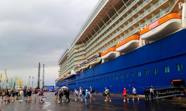 Đón 2.700 khách du lịch quốc tế đầu tiên năm 2024 đến Huế bằng đường hàng hải