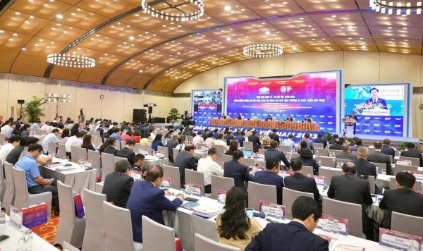 Khai mạc Diễn đàn Kinh tế - Xã hội Việt Nam năm 2023