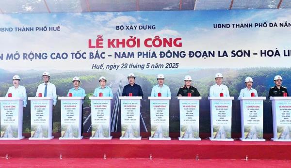Khởi công Dự án mở rộng cao tốc La Sơn - Hòa Liên