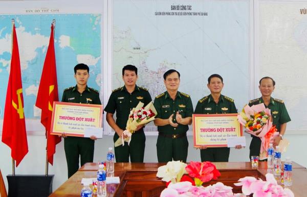 Biểu dương, khen thưởng lực lượng phòng chống ma túy và tội phạm của Bộ đội biên phòng