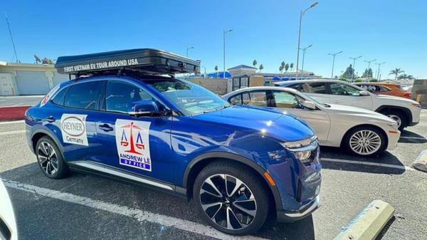 Hành trình 15.000 km vòng quanh nước Mỹ của chủ xe VF 8