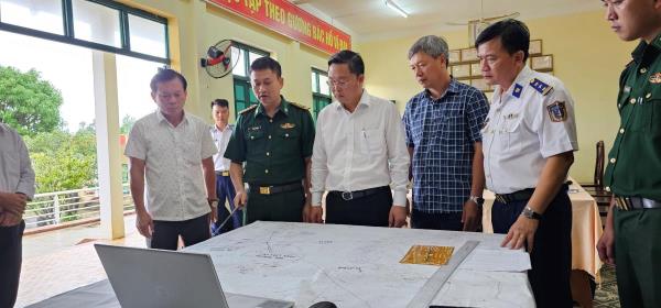 2 tàu câu mực bị chìm, Quảng Nam lập Sở Chỉ huy tìm kiếm cứu nạn khẩn cấp