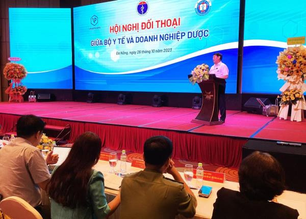 Chia sẻ những khó khăn, vướng mắc và tìm giải pháp xử lý, tháo gỡ nhằm hỗ trợ cho doanh nghiệp dược