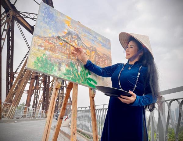 Họa sĩ Văn Dương Thành nói chuyện về hội họa tại Hàn Quốc