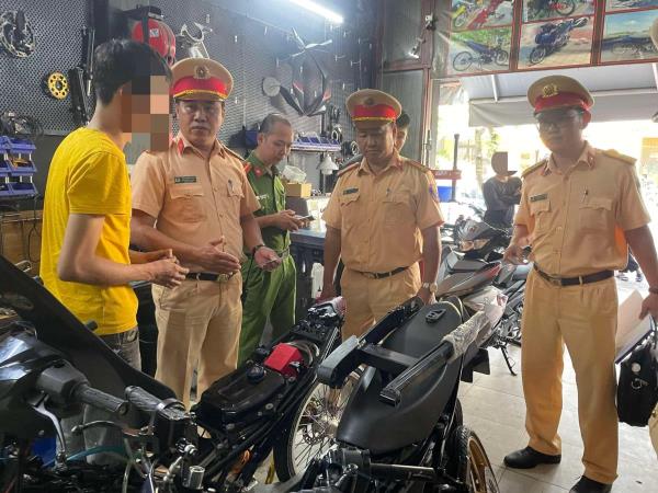 Phát hiện nhiều lò độ xe cho quái xế