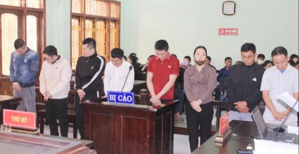 Xét xử nhóm cẩu tặc vùng nông thôn