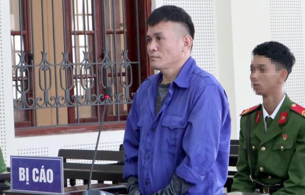 Stress do chăm con mọn, người đàn ông mua ma túy về dùng dần