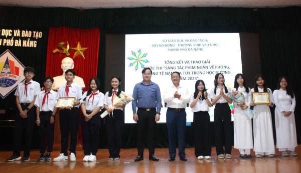 Trao thưởng cuộc thi sáng tác phim ngắn về phòng, chống tệ nạn ma túy trong học đường