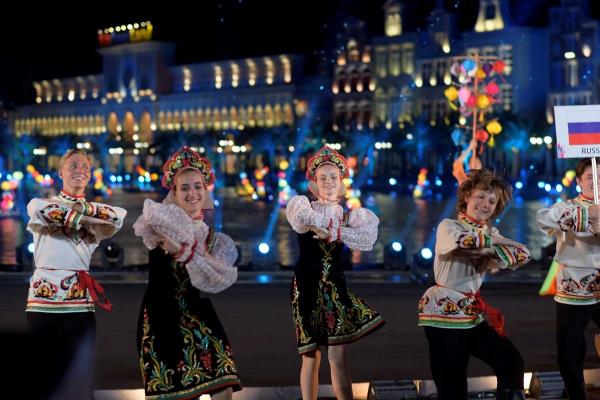 Wake Up Festival kiến tạo mùa lễ hội đa sắc văn hóa tại Vinpearl Nam Hội An