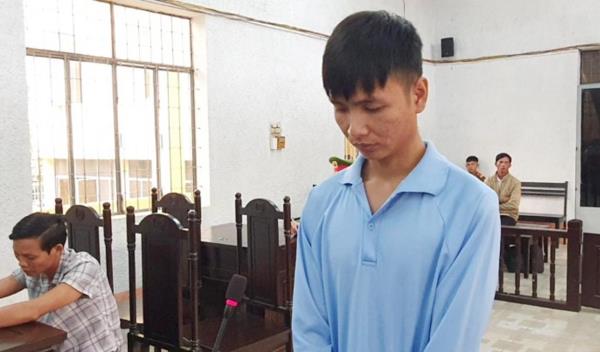 Tẩn bạn nhậu liệt toàn thân