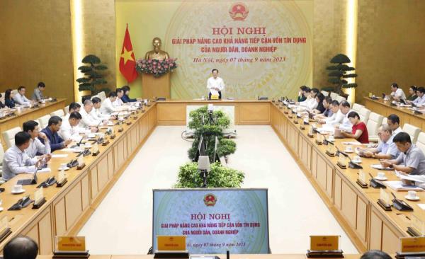 Hệ thống ngân hàng bàn giải pháp chữa bệnh thừa tiền