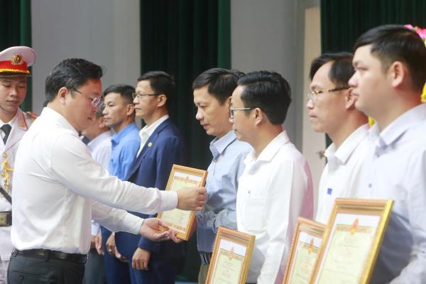 Đi trước đón đầu trong đấu tranh, phòng chống tội phạm