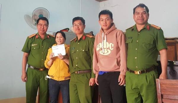 Đắk Nông: Người dân gửi thư cảm ơn Công an xã Đắk Gằn nhanh chóng tìm lại tài sản bị đánh rơi