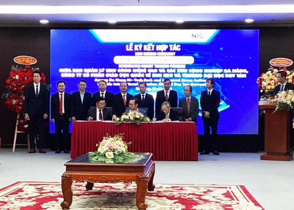 Ký kết thỏa thuận hợp tác đào tạo thiết kế vi mạch, bán dẫn tại Đà Nẵng