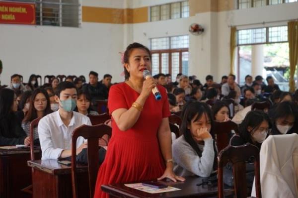 Tuyên truyền pháp luật, đối thoại, tuyên truyền pháp luật dịp Tết Nguyên đán Giáp Thìn 2024