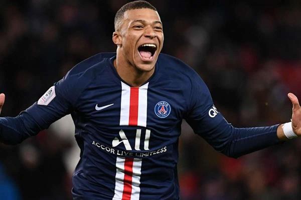 Đèn cù Kylian Mbappe