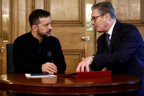 Tổng thống Ukraine công du loạt nước châu Âu