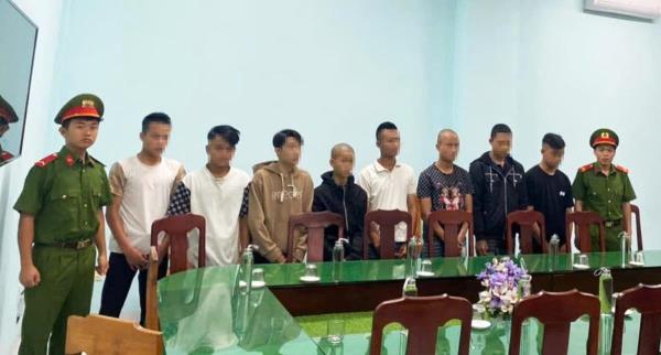 Khởi tố nhóm bốc đầu xe để quay video đăng facebook khoe chiến tích