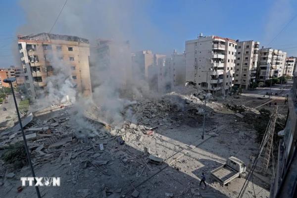 Israel tiếp tục không kích dữ dội vào lãnh thổ Liban và Syria