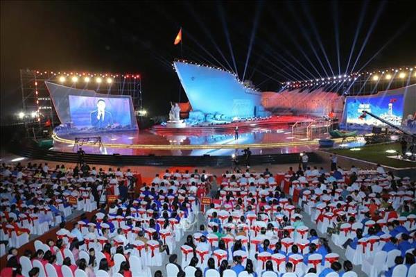 Cầu truyền hình Kỷ niệm 70 năm sự kiện Tập kết ra Bắc tại Cà Mau