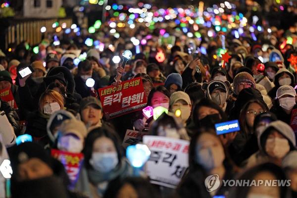 Chính trường Hàn Quốc ngày càng rối ren