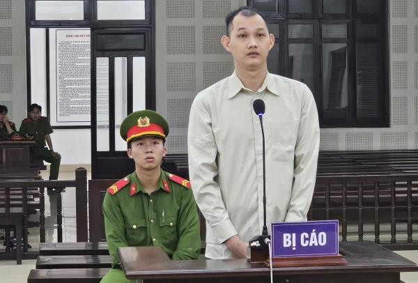Con nghiện chuyên cung cấp ma túy cho dân chơi quán bar lãnh 18 năm tù