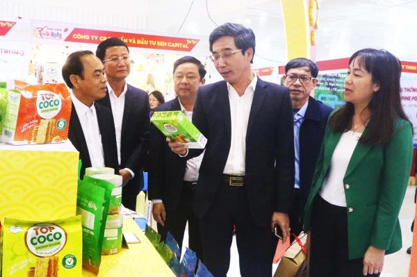 Để ngày càng có nhiều người dân ủng hộ và mua sắm hàng Việt