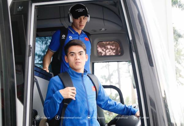 Đội tuyển Việt Nam tiếp tục rèn binh ở Việt Trì