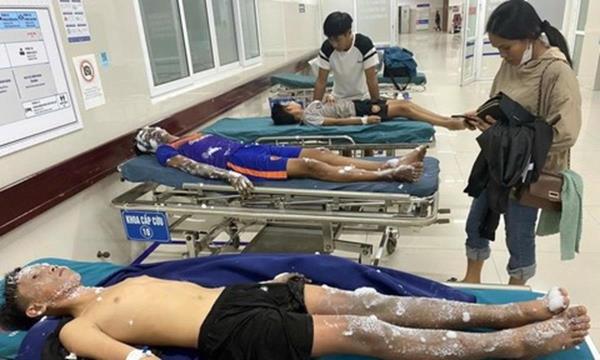 4 học sinh bỏng nặng vì tự học ‘sản xuất pháo nổ trên MXH