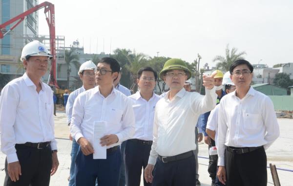 Bí thư Thành ủy Nguyễn Văn Quảng thăm, động viên ra quân tại các Công trình trọng điểm
